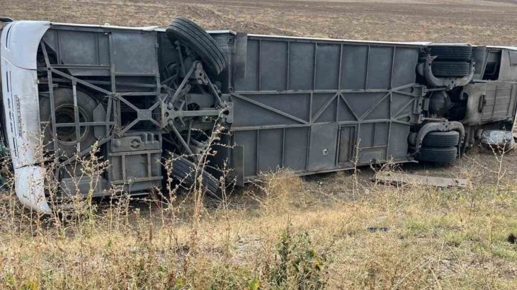 Afyonkarahisar’da Otobüs Faciası! 1’i Ağır 20 Kişi Yaralandı