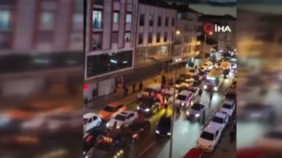 Arnavutköy’de skandal düğün konvoyu! Sirenli, abartı egzozlu yolu kapattılar