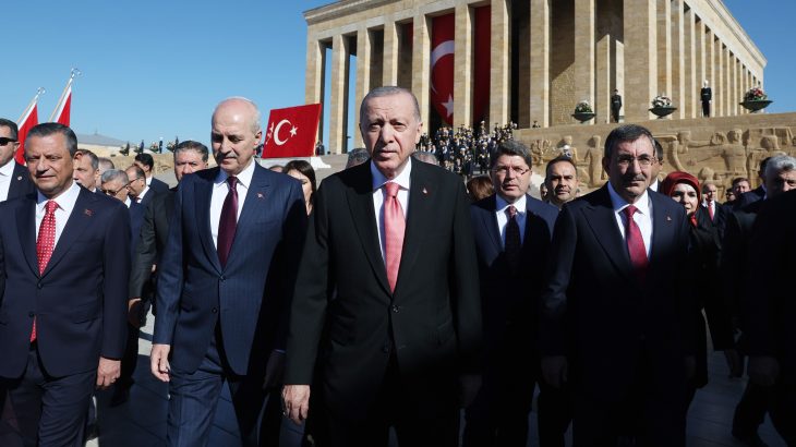 Cumhurbaşkanı Erdoğan Anıtkabir’den Seslendi: “Cumhuriyetimizin 101. Yıl Dönümüne Ulaşmanın Haklı Sevincini Yaşıyoruz”