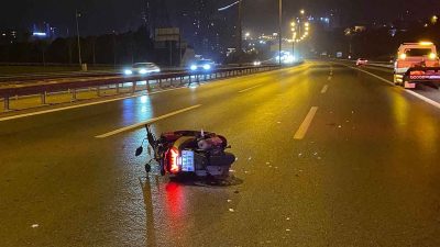 İstanbul’da motosiklet kazası! Yola savrulan 2 kişi feci şekilde can verdi