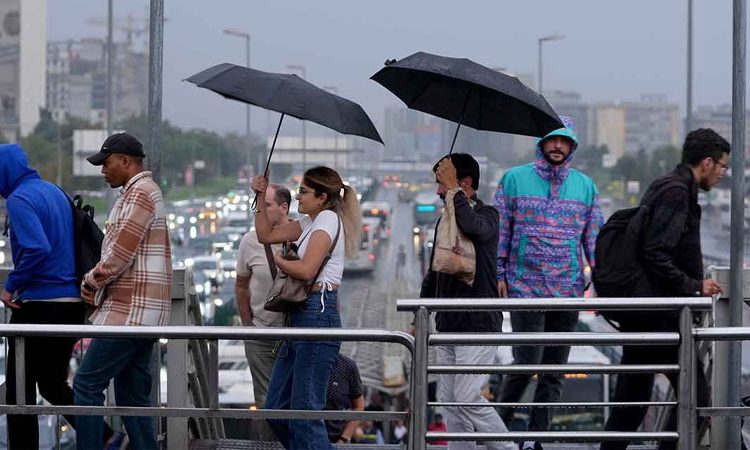 Meteoroloji il il uyardı! Gök gürültülü sağanak yağış kuvvetli geliyor