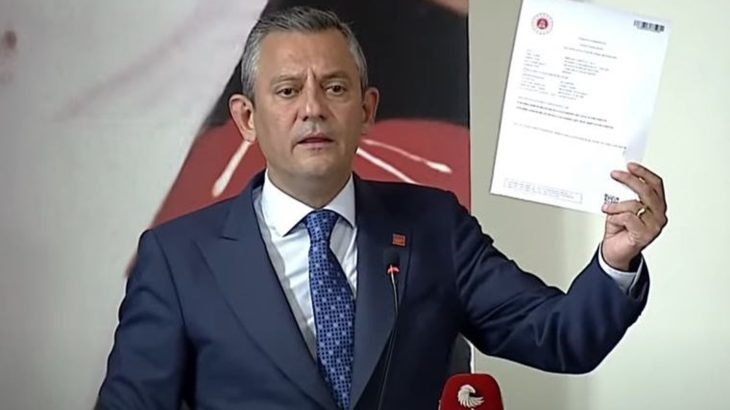 Ahmet Özer’e gözaltı… Özgür Özel’den iddialara ‘sicil kaydı’yla yanıt!