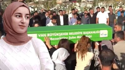 Rojin’e acı veda! Rojin Kabaiş ebedi yolculuğuna uğurlandı