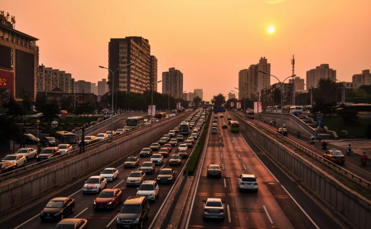 Yarın İstanbul’da Bazı Yollar Trafiğe Kapalı Olacak, Nerelerde ve Saat Kaçta?