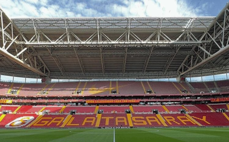 UEFA Uyardı! Galatasaray Harekete Geçti