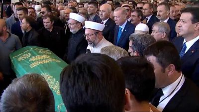 Recai Kutan’a veda! Cumhurbaşkanı Erdoğan cenaze töreninde