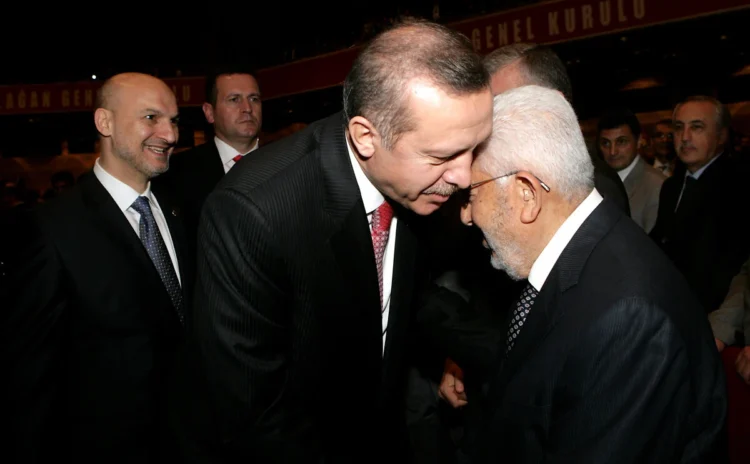 Cumhurbaşkanı Erdoğan Recai Kutan İçin Başsağlığı Mesajı Paylaştı