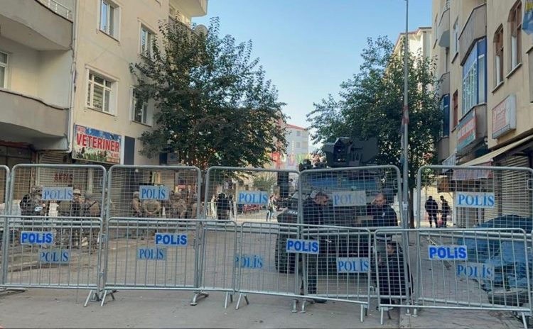 Son dakika: Iğdır’da 13 polisimiz şehit olmuştu! DEM Parti Iğdır İl Başkanı gözaltına alındı