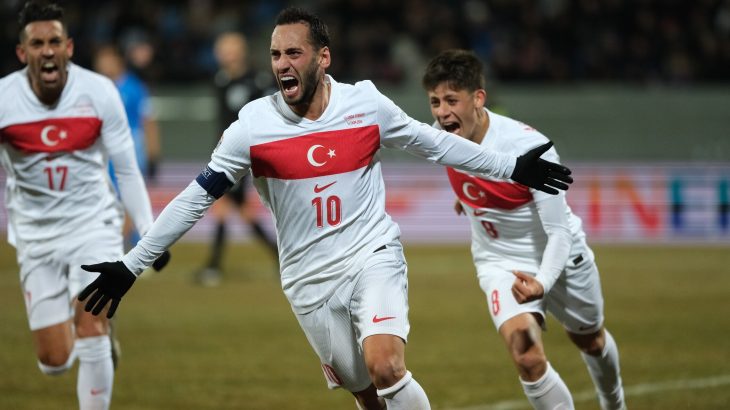 A Milli takım’dan tarihi zafer! Ay Yıldızlılar İzlanda’ya karşı deplasmanda 4-2 galip geliyor