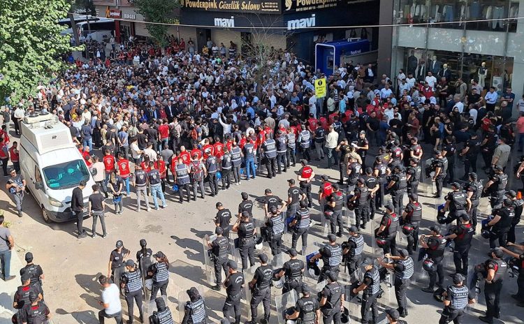 Valilikten DEM Parti’nin Diyarbakır Mitingi Hakkında Açıklama!