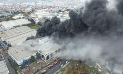 Esenyurt’ta fabrika yangını: 10 kişi dumandan etkilendi