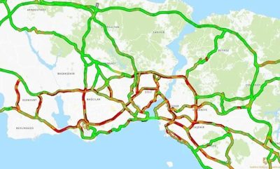 İstanbul’u fırtına vurdu! Trafik yoğunluğu yüzde 80