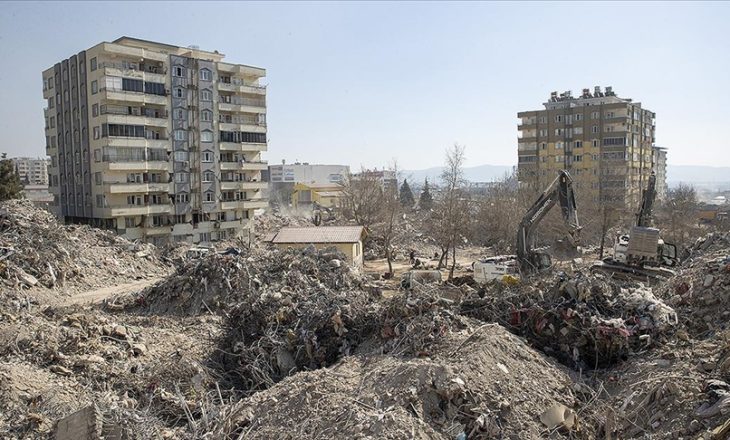 Ebrar Sitesi’nin kurucusu için ilk mütalaa verildi